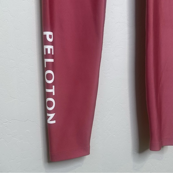 Peloton High Rise Leggings - Picture 4 of 5